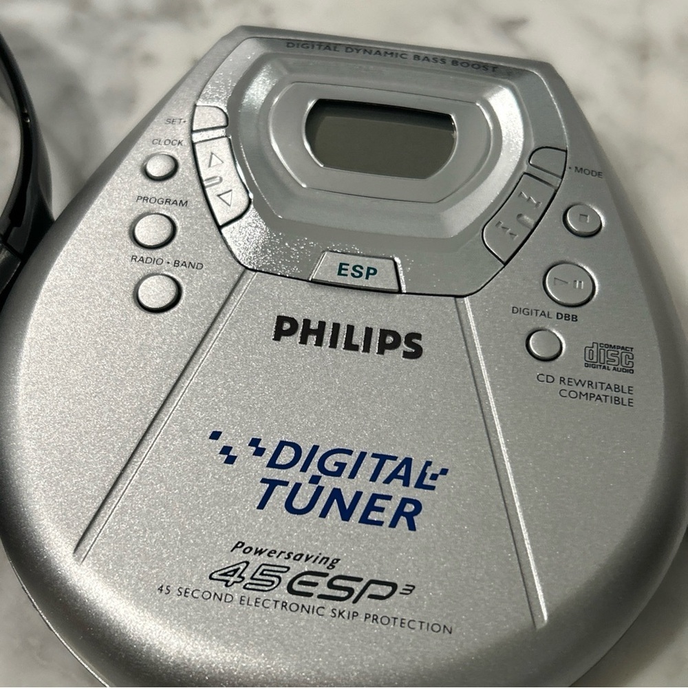 Philips 45 esp portable personal cd player jog proof - Picture 5 of 8